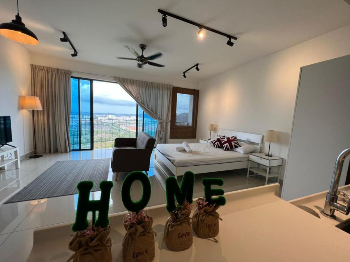 Francesco Suite - Trefoil Setia Alam-Near Setia City Mall & Setia Convention Centre Kültér fotó
